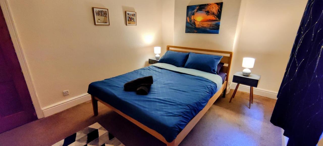 Rhubarb Terrace On The Coast - Sleeps 1-6 Villa Colwyn Bay Exterior photo